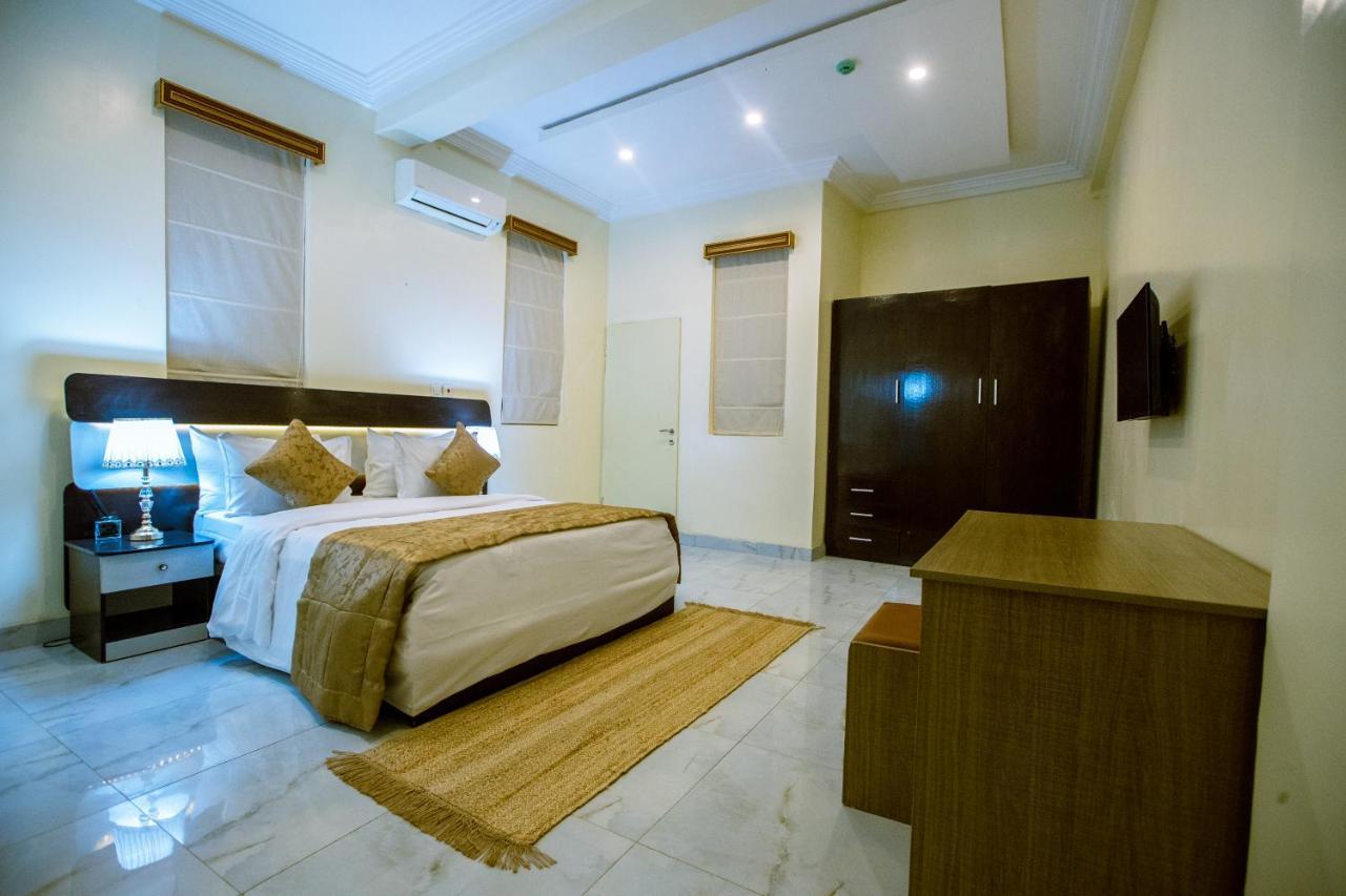 Apartment 79 Hotel & Suite Ikeja Exterior photo